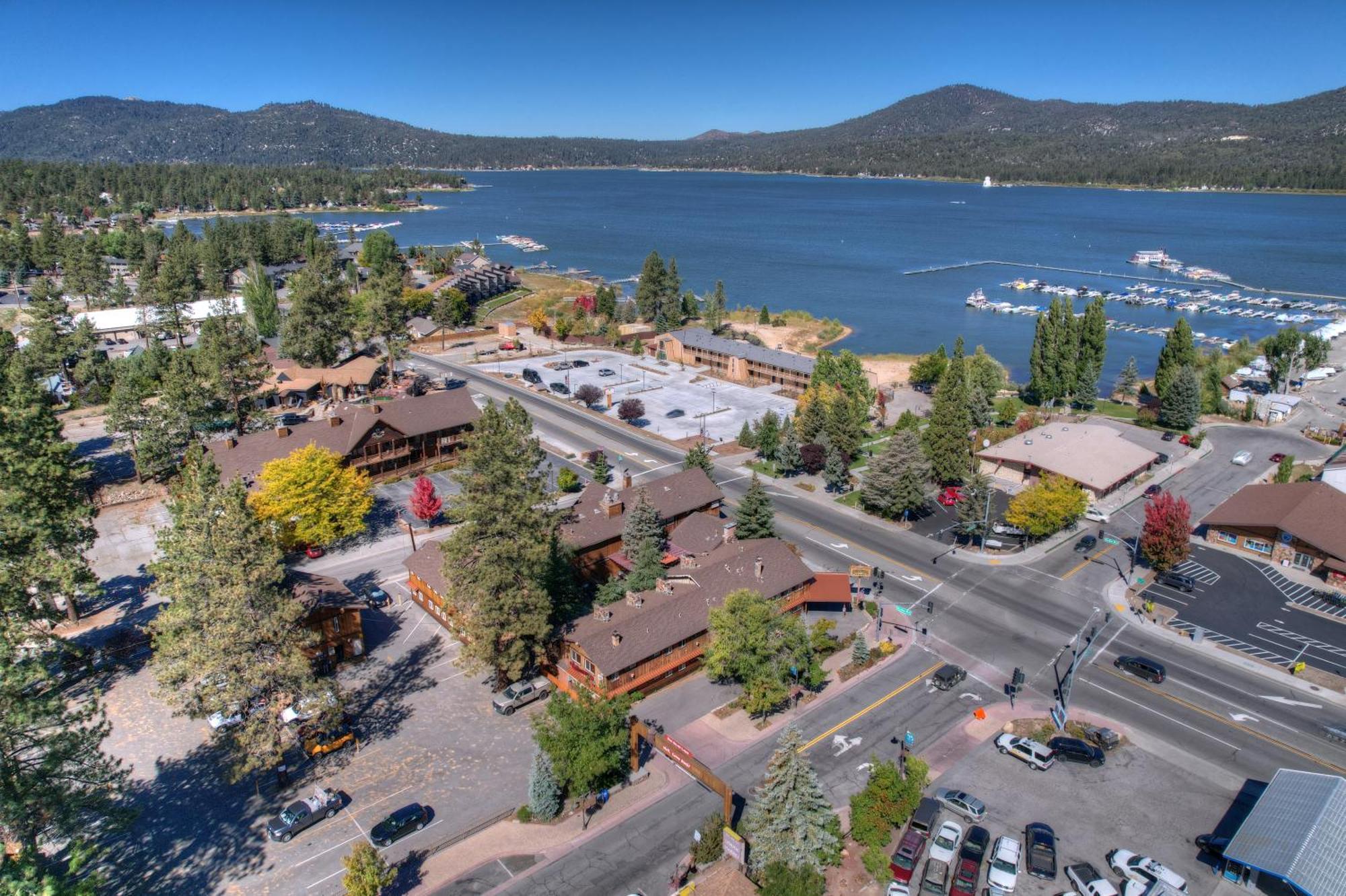 Robinhood Resort Big Bear Lake Exterior photo